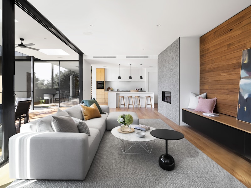 Luxury Condo Tower - Photo 2