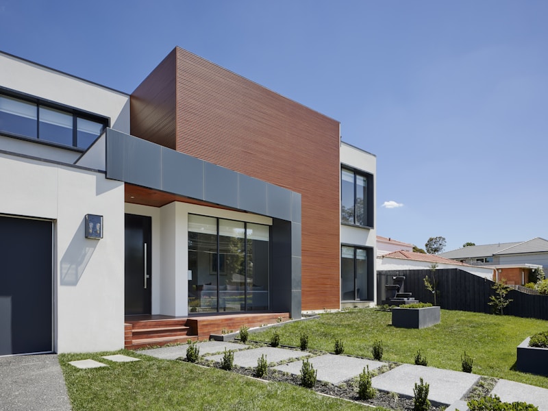 Beachfront Cottage - Photo 2
