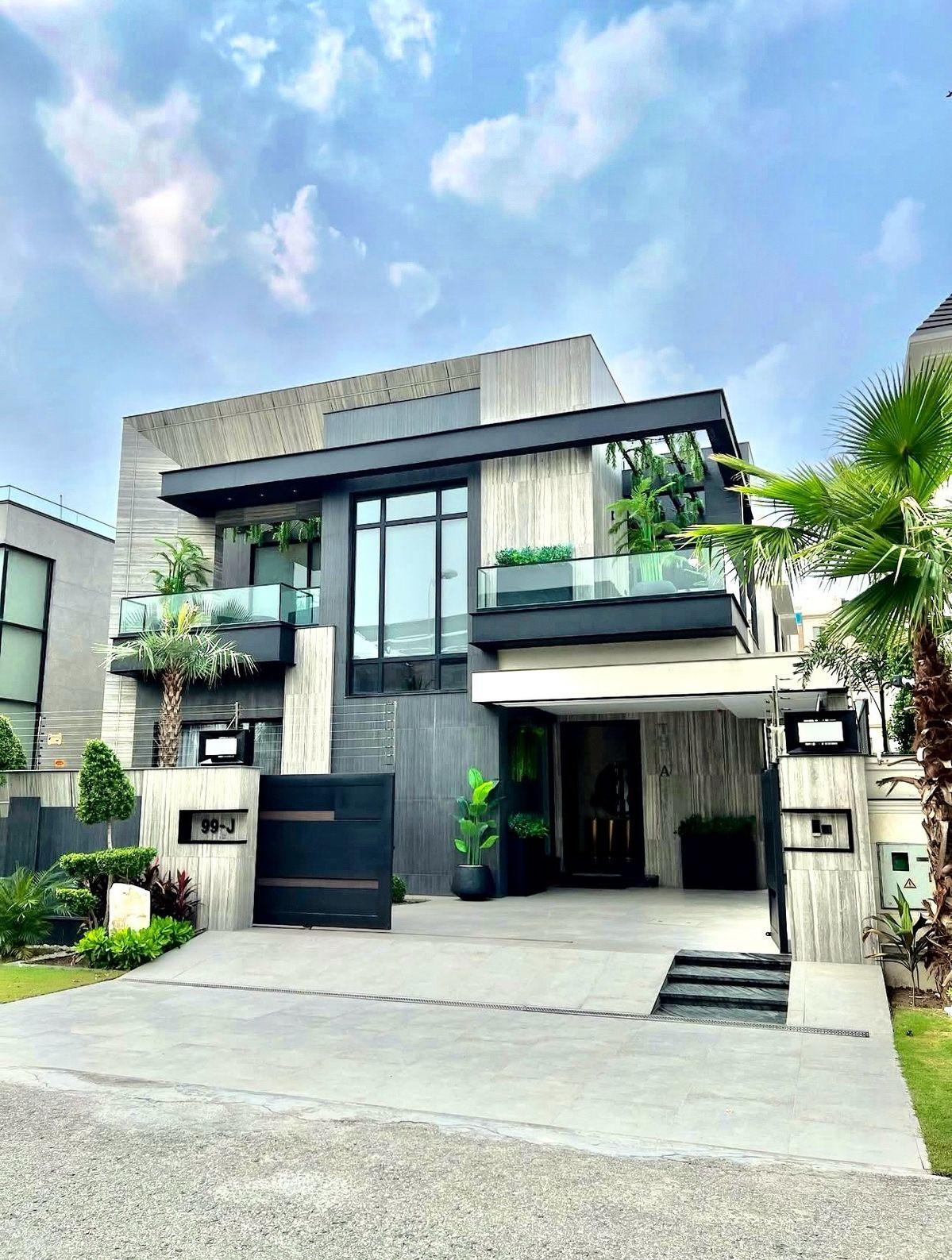 Modern Energy-Efficient Villa